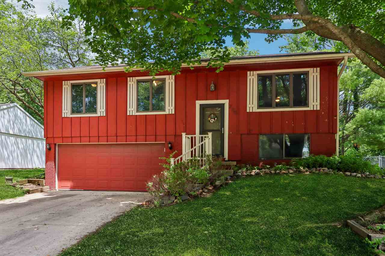 220 Amhurst Street Iowa City IA 52245