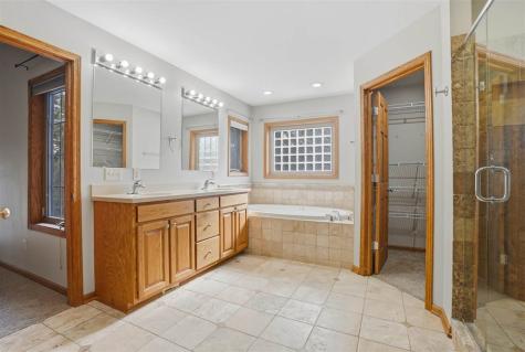 1969 High View Road Coralville IA 52241