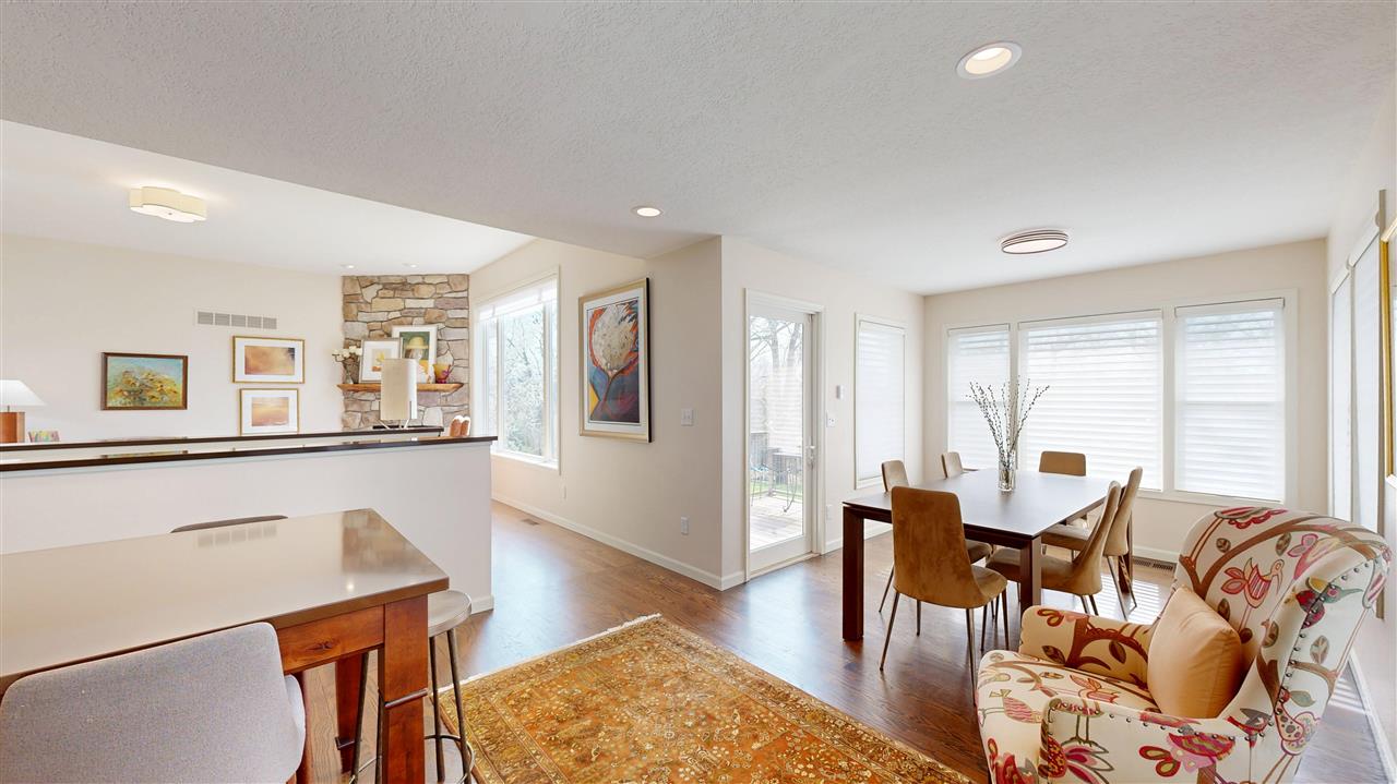 2096 Glen Oaks Drive Coralville IA 52241