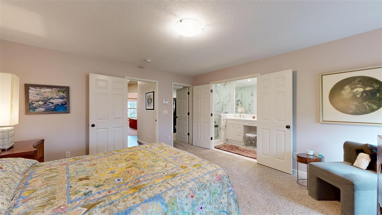 2096 Glen Oaks Drive Coralville IA 52241