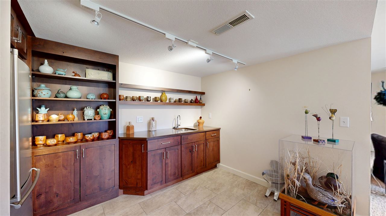 2096 Glen Oaks Drive Coralville IA 52241