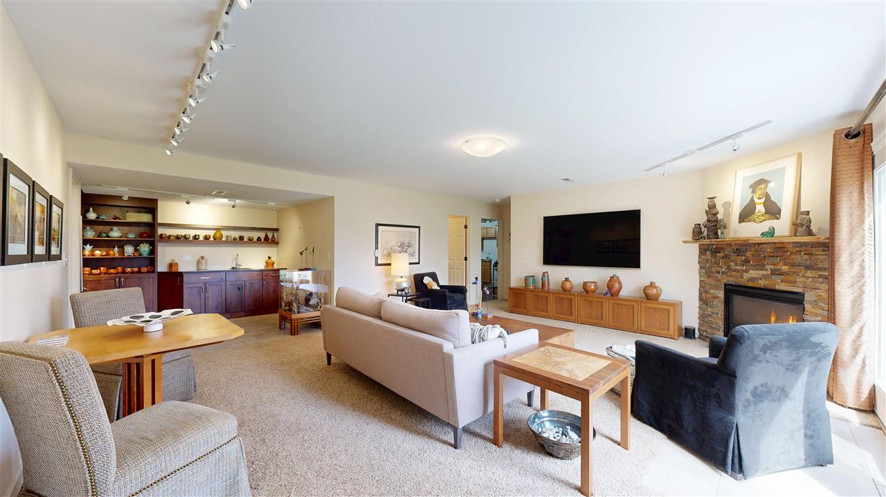 2096 Glen Oaks Drive Coralville IA 52241