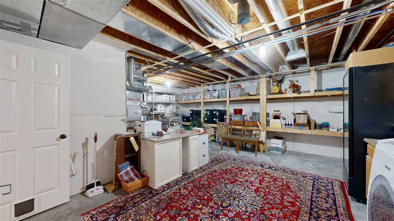 2096 Glen Oaks Drive Coralville IA 52241
