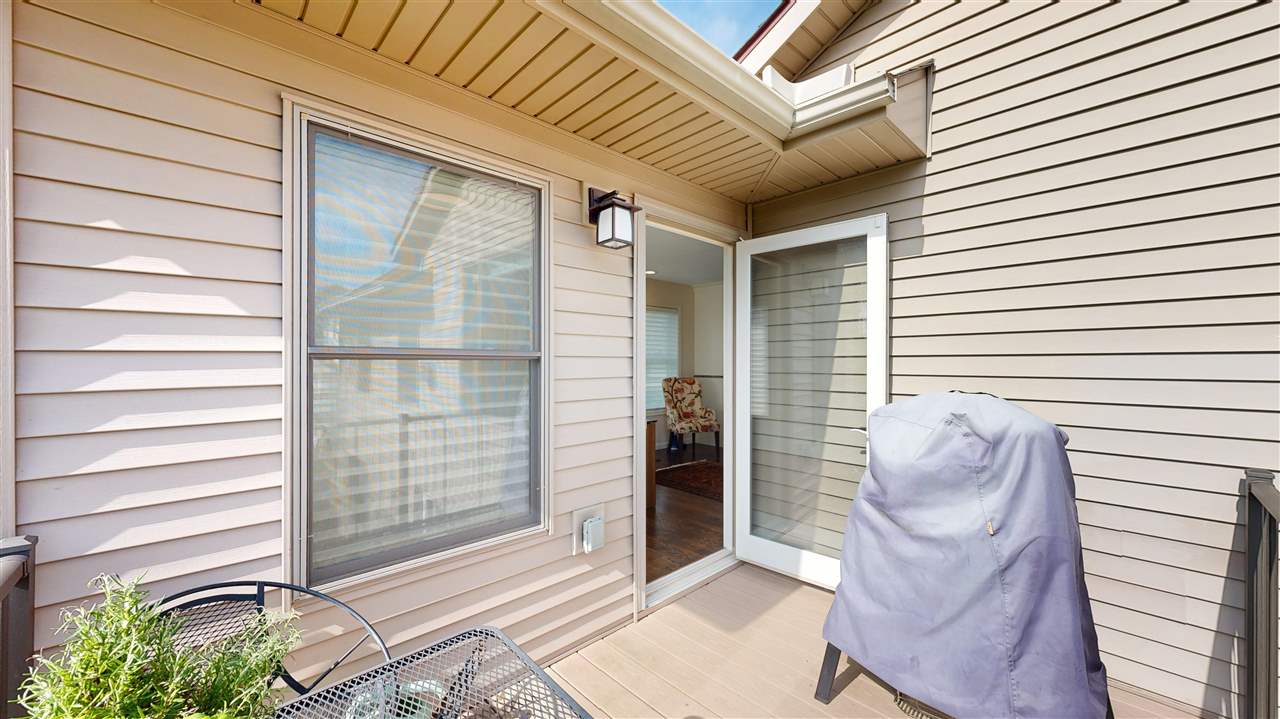 2096 Glen Oaks Drive Coralville IA 52241