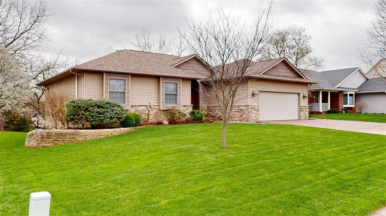 2096 Glen Oaks Drive Coralville IA 52241
