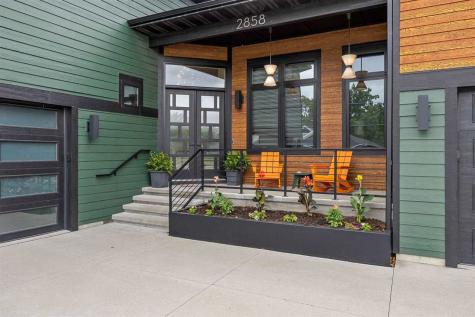 2858 Buckle Down Circle Iowa City IA 52245