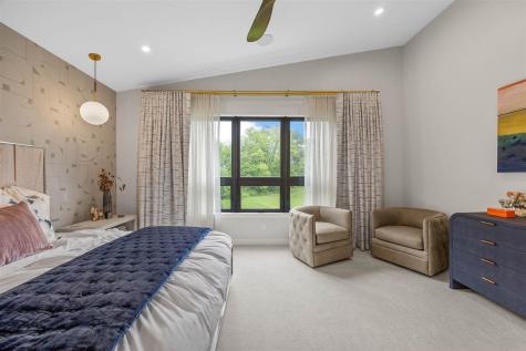 2858 Buckle Down Circle Iowa City IA 52245