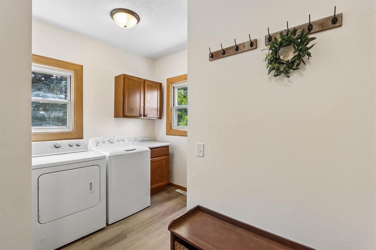 1801 G Avenue Ladora IA 52251