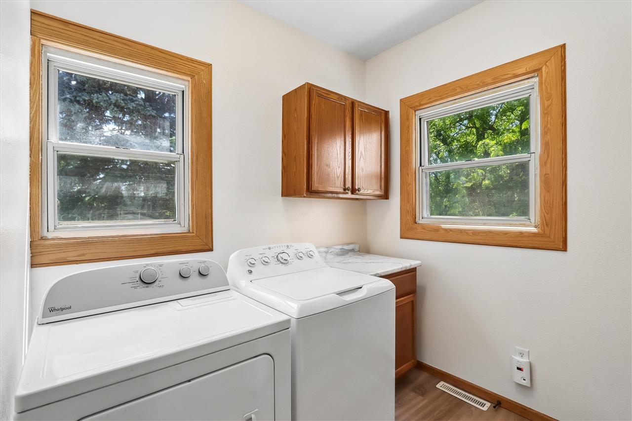 1801 G Avenue Ladora IA 52251