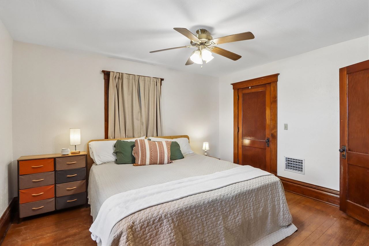 1801 G Avenue Ladora IA 52251