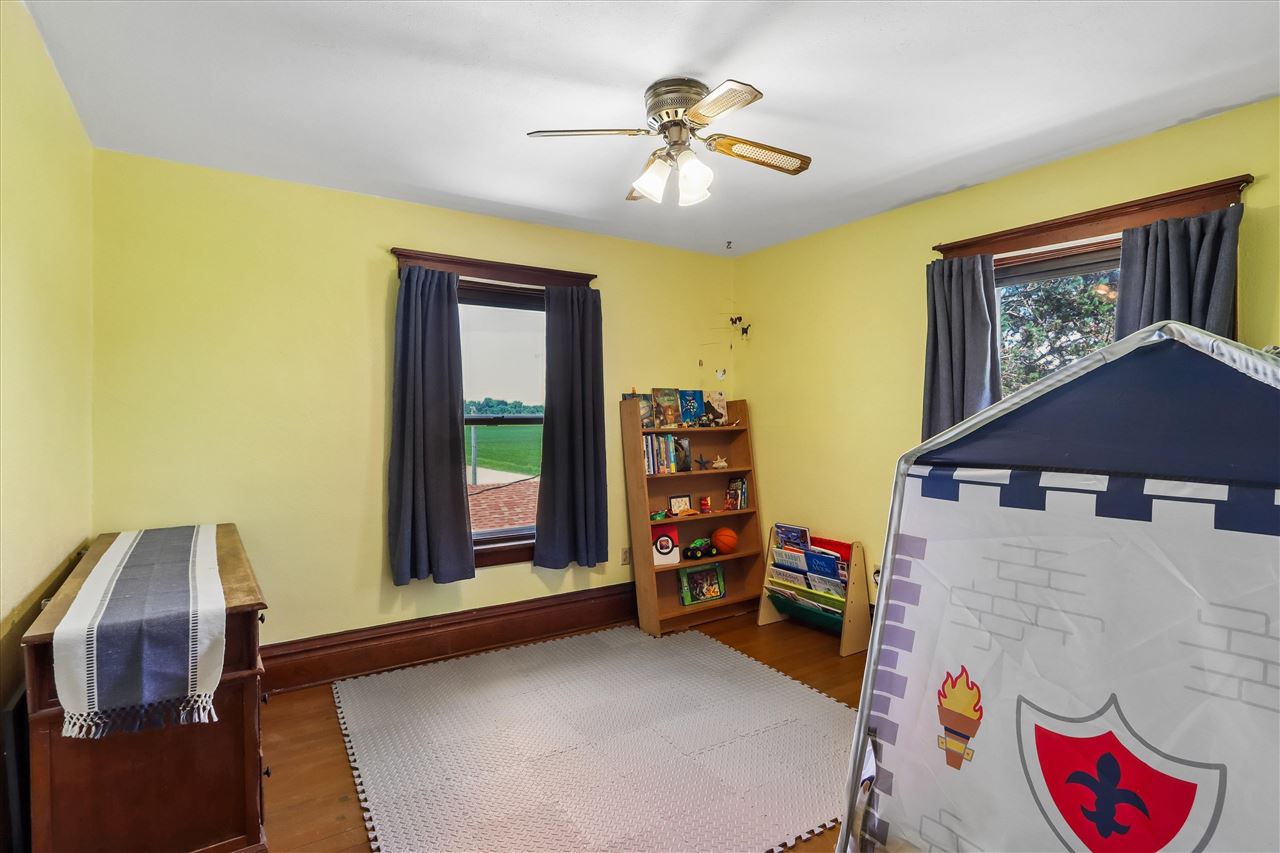 1801 G Avenue Ladora IA 52251