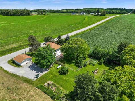 1801 G Avenue Ladora IA 52251
