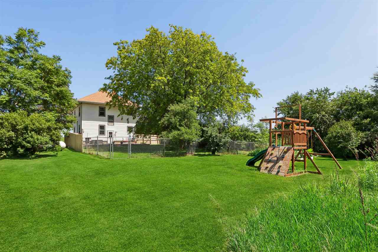 1801 G Avenue Ladora IA 52251