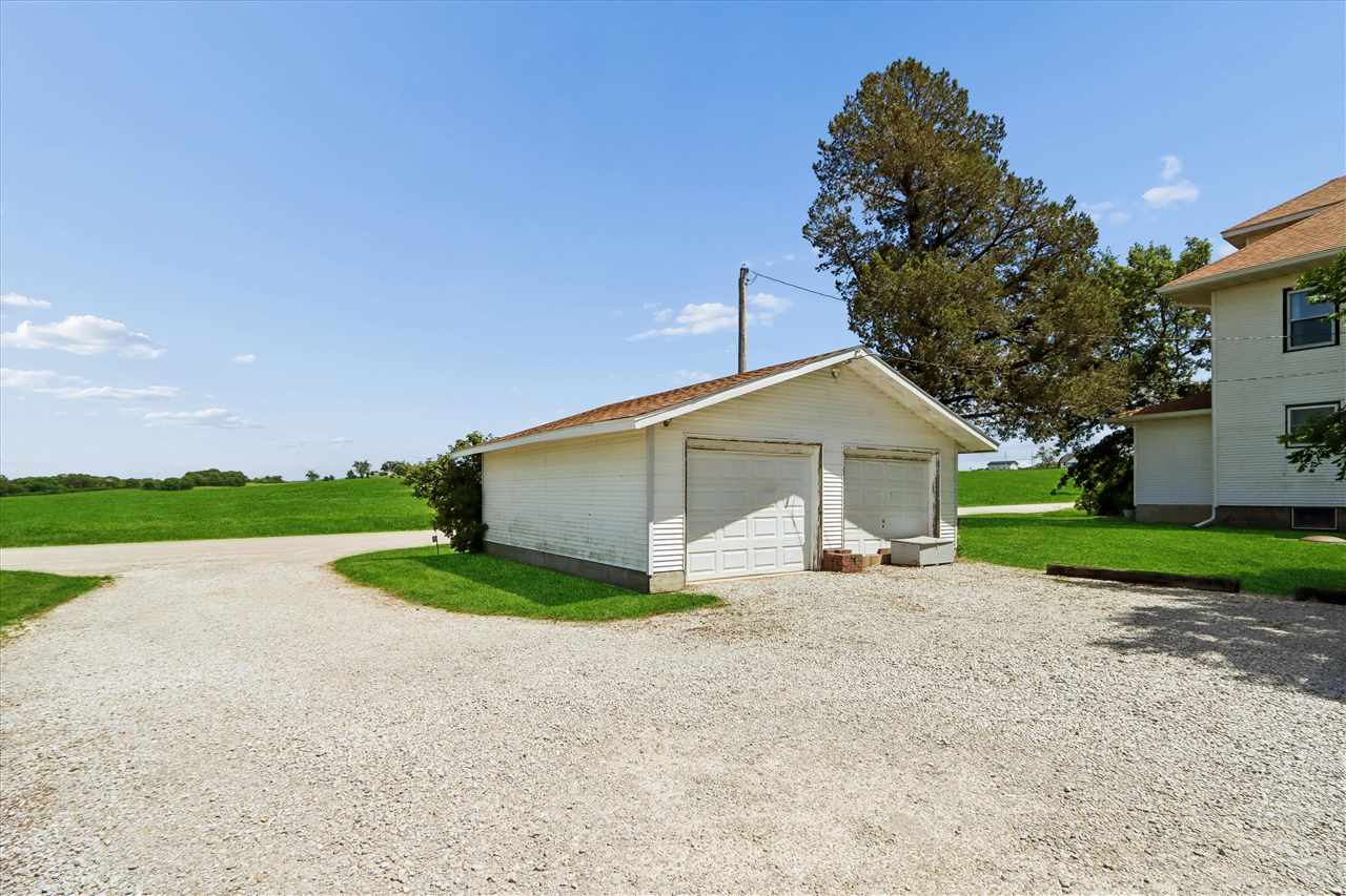 1801 G Avenue Ladora IA 52251
