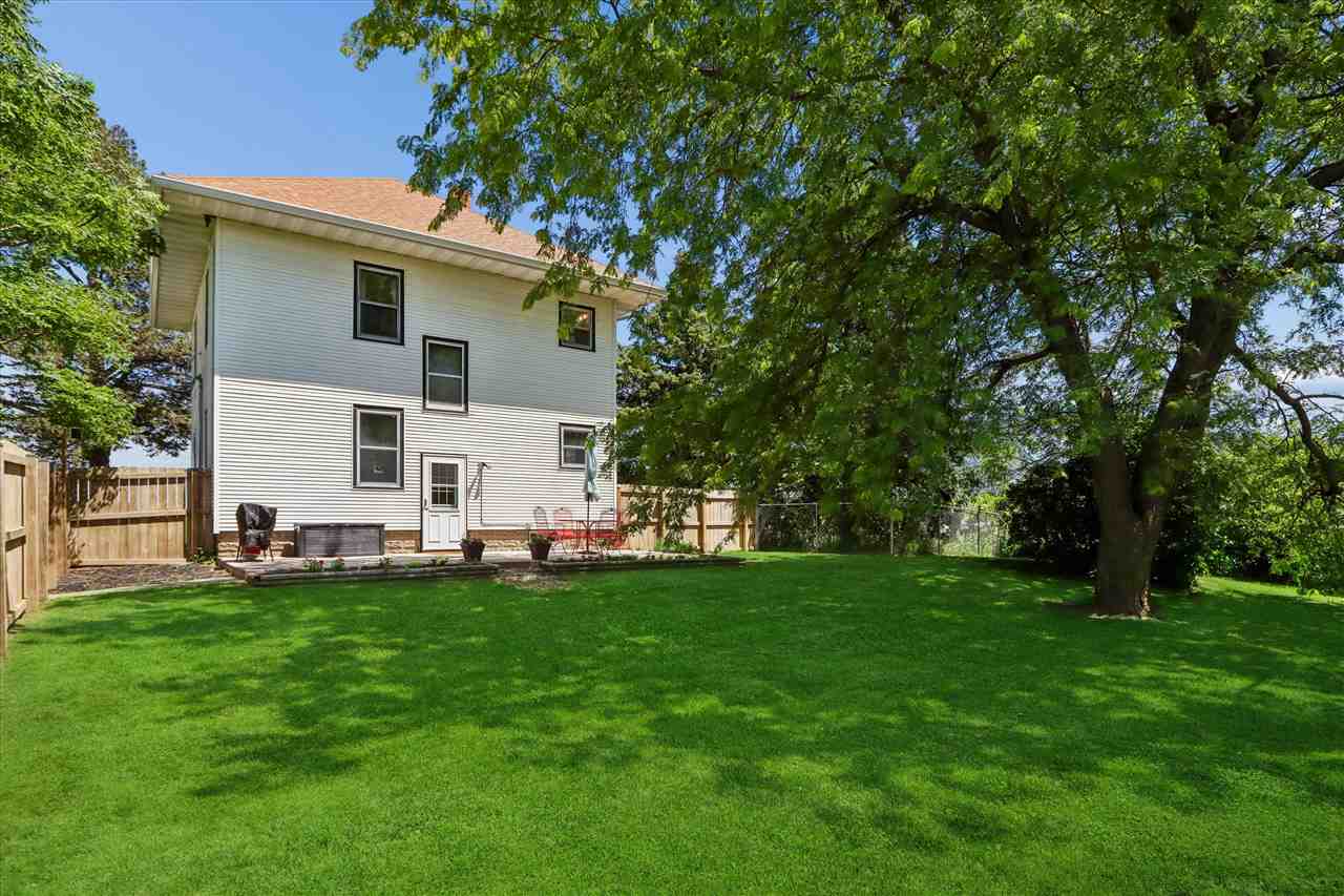 1801 G Avenue Ladora IA 52251