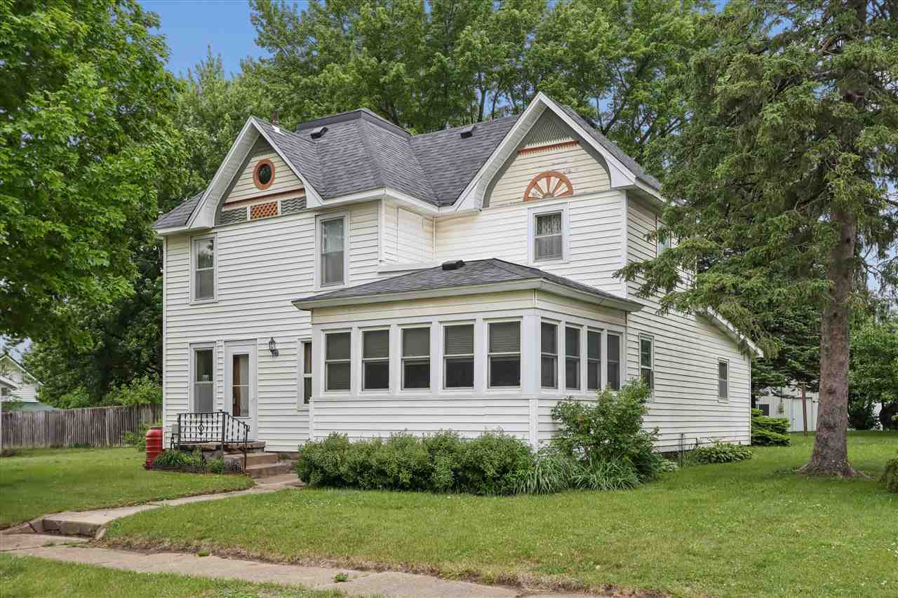 514 Latham Street Walker IA 52352