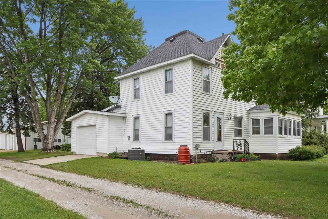 514 Latham Street Walker IA 52352