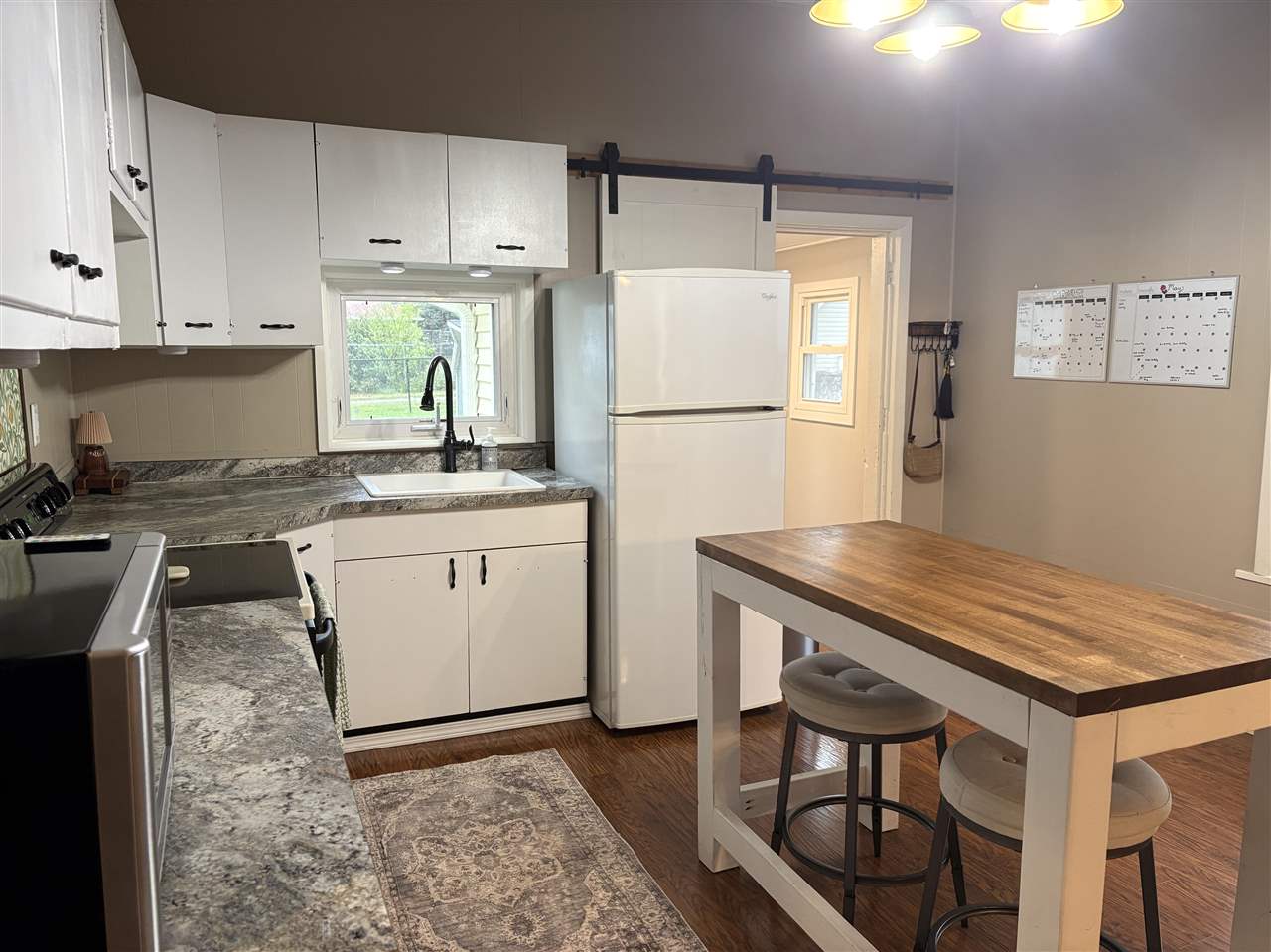 515 S Riggs Street Lone Tree IA 52755