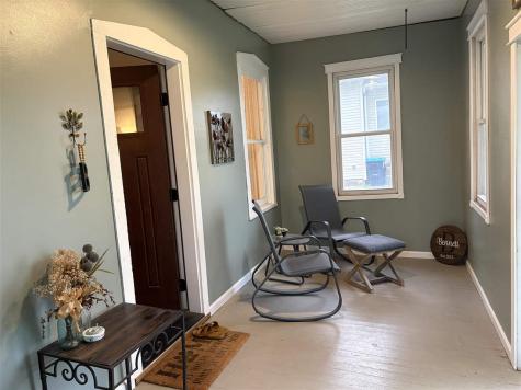 515 S Riggs Street Lone Tree IA 52755