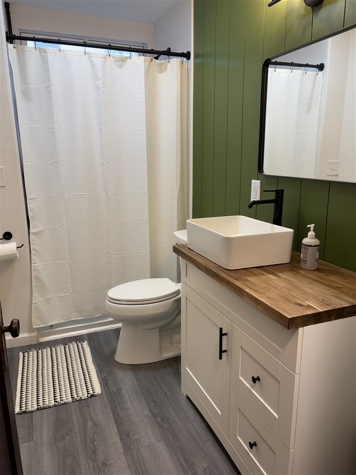 515 S Riggs Street Lone Tree IA 52755