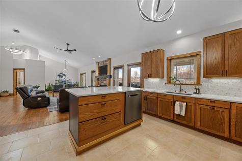 121 Pheasant Run West Branch IA 52358