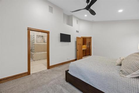 121 Pheasant Run West Branch IA 52358