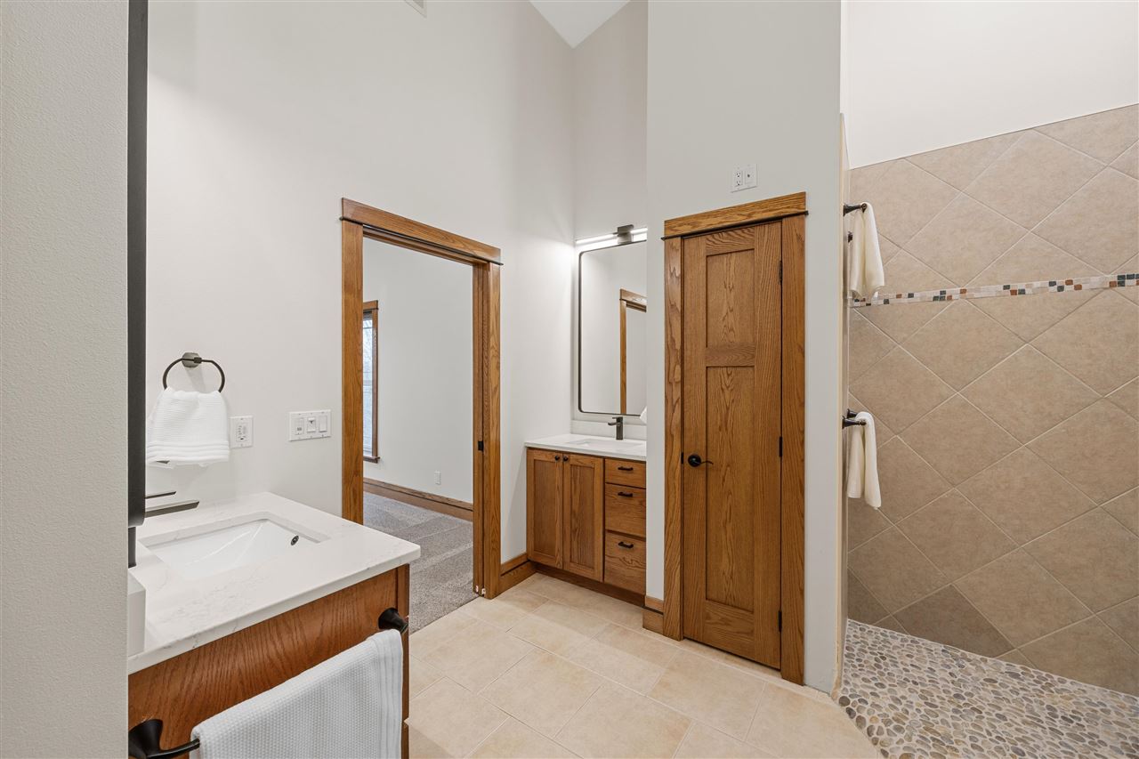 121 Pheasant Run West Branch IA 52358