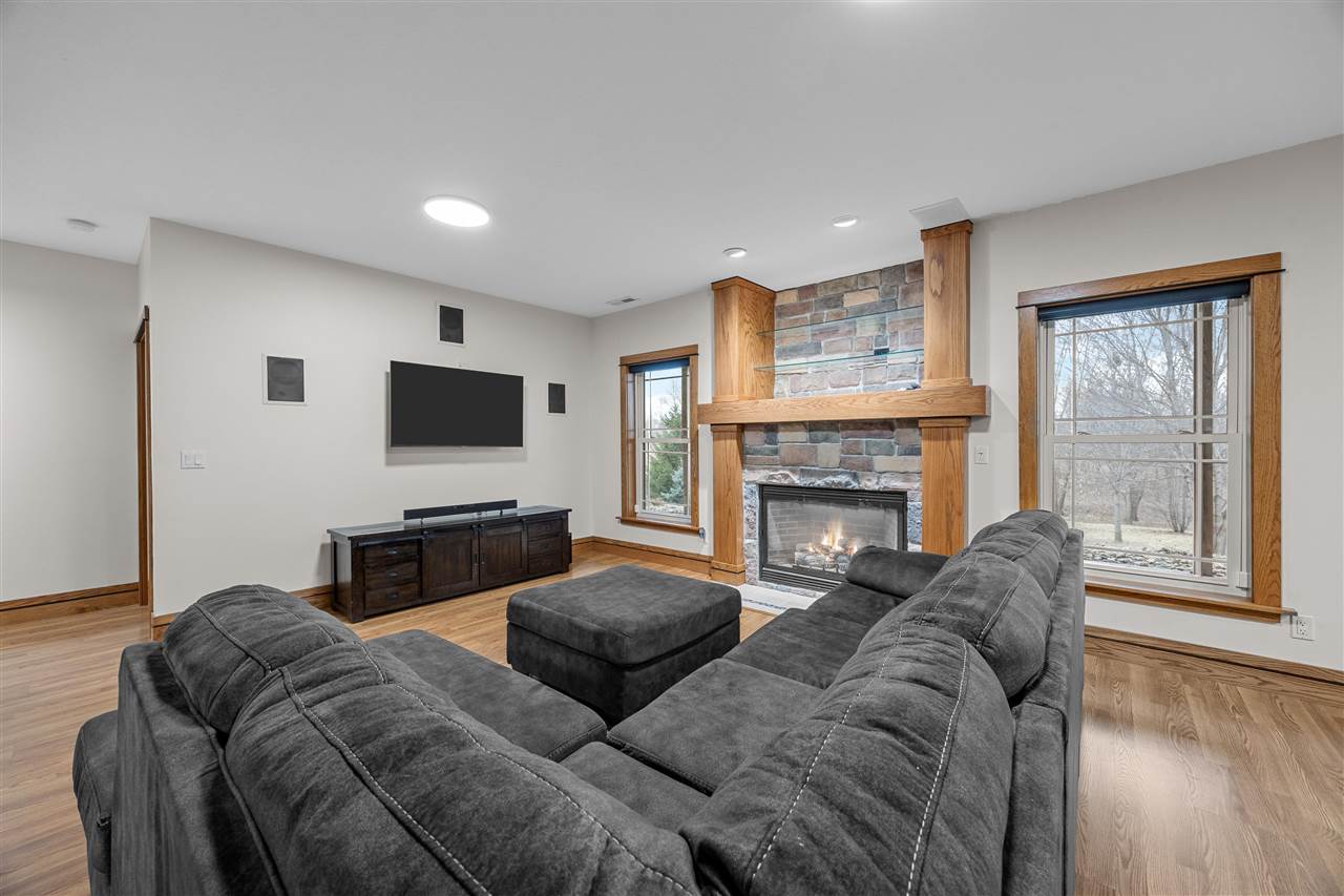 121 Pheasant Run West Branch IA 52358
