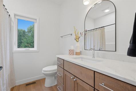 4236 Pleasant Valley Drive SE Iowa City IA 52240