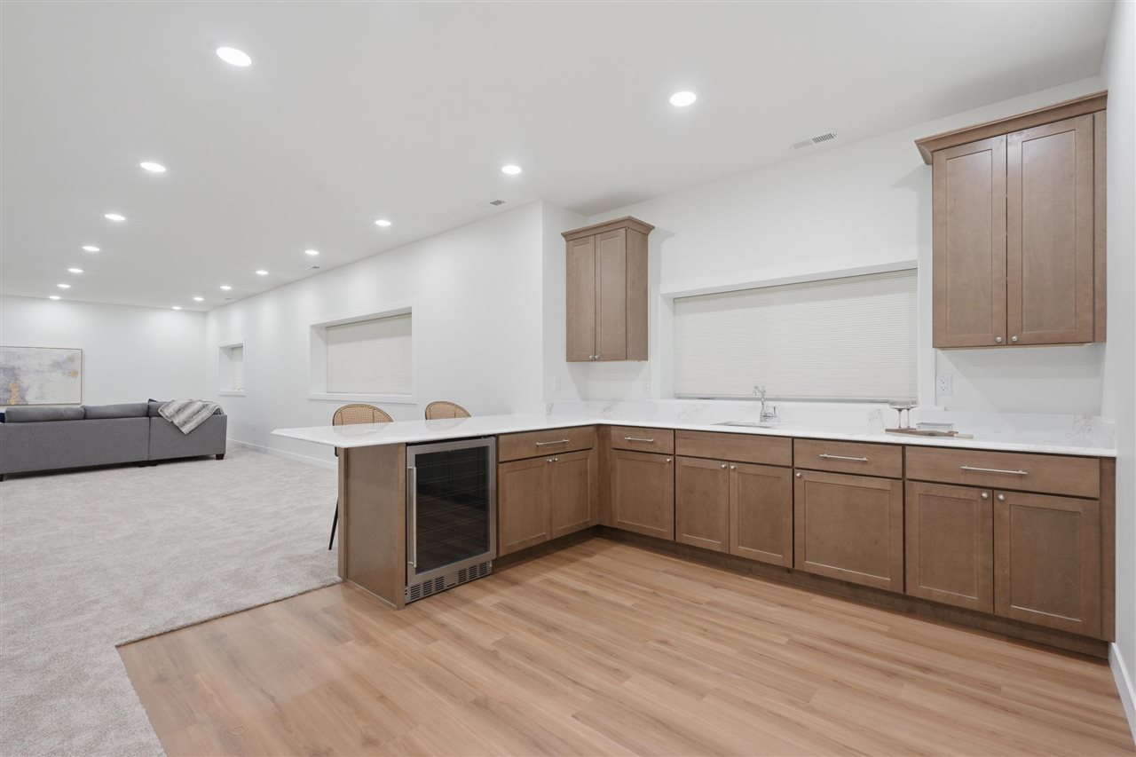 4236 Pleasant Valley Drive SE Iowa City IA 52240