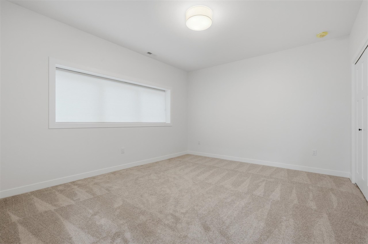 4236 Pleasant Valley Drive SE Iowa City IA 52240