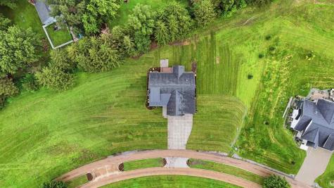 4236 Pleasant Valley Drive SE Iowa City IA 52240