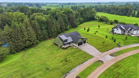 4236 Pleasant Valley Drive SE Iowa City IA 52240