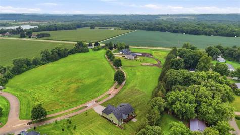4236 Pleasant Valley Drive SE Iowa City IA 52240