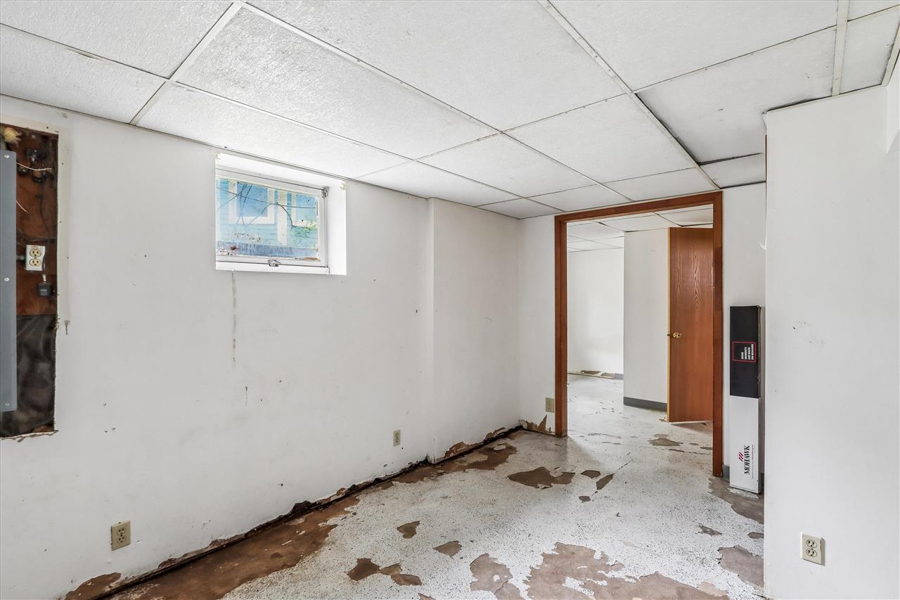 817 Bowery Street Iowa City IA 52240