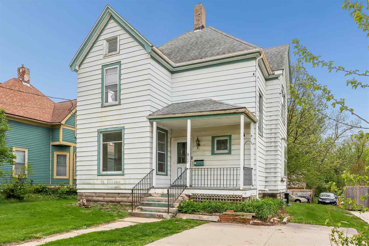 817 Bowery Street Iowa City IA 52240