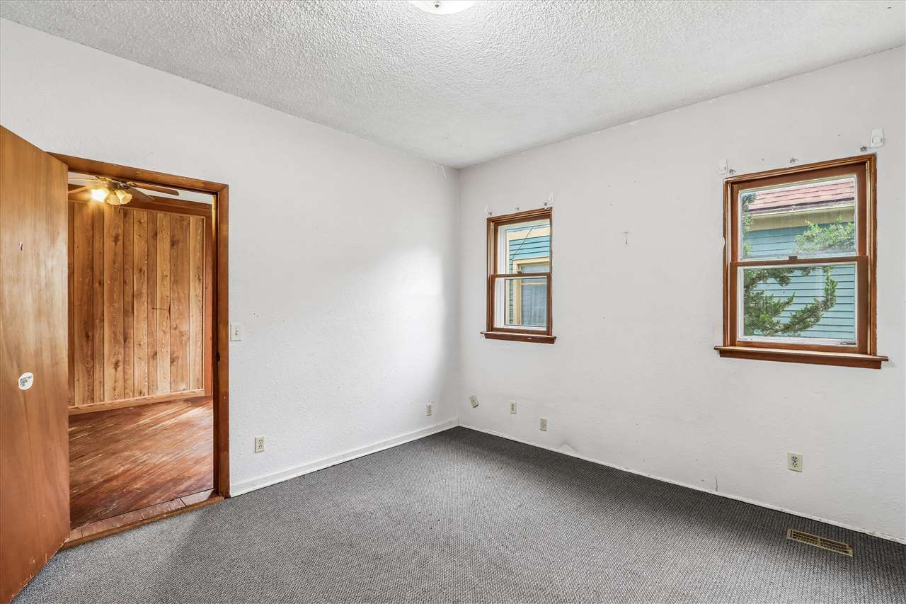 817 Bowery Street Iowa City IA 52240