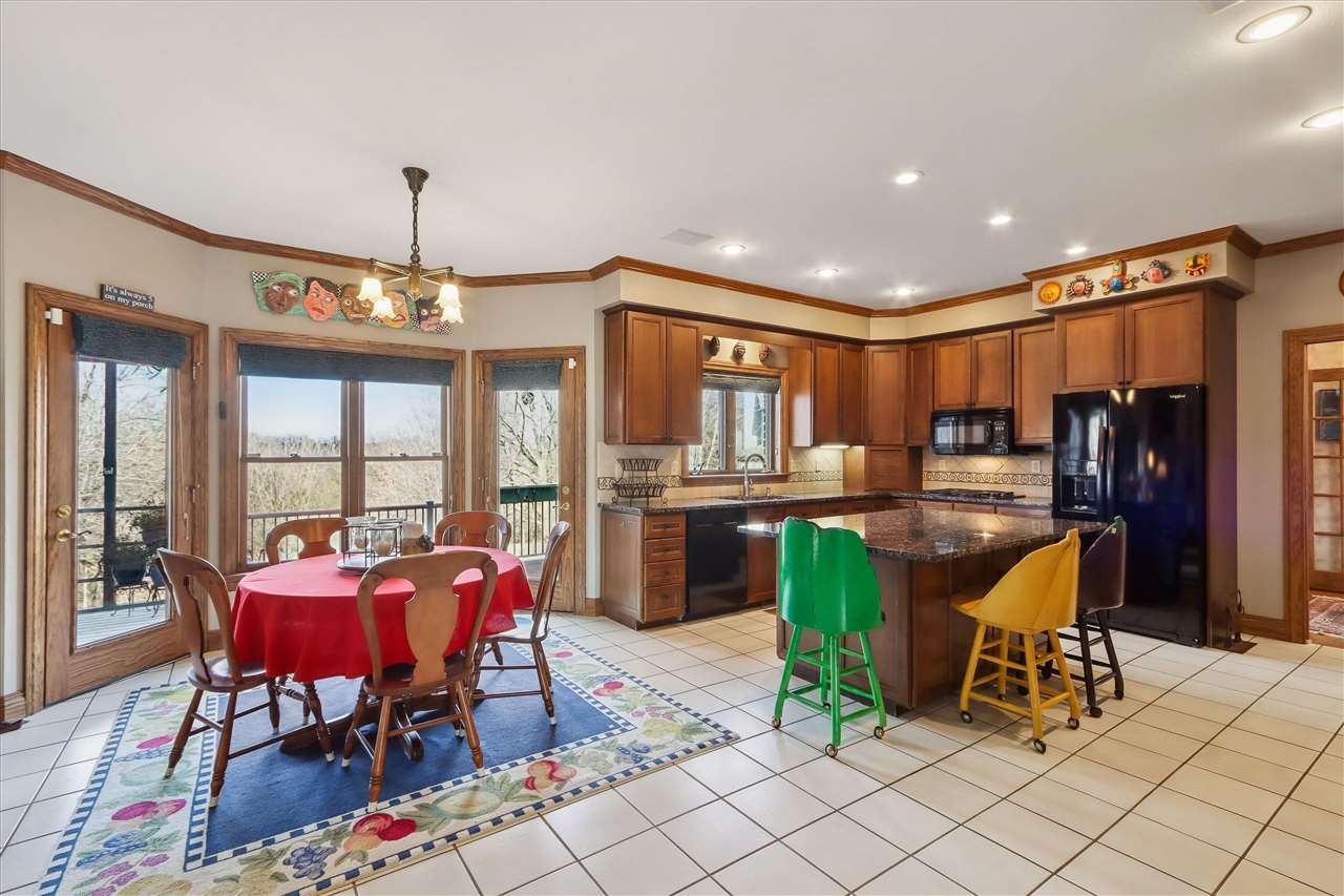 1 Acorn Court Iowa City IA 52246