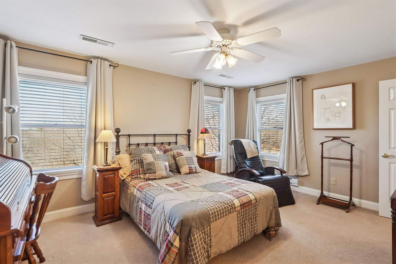 1 Acorn Court Iowa City IA 52246