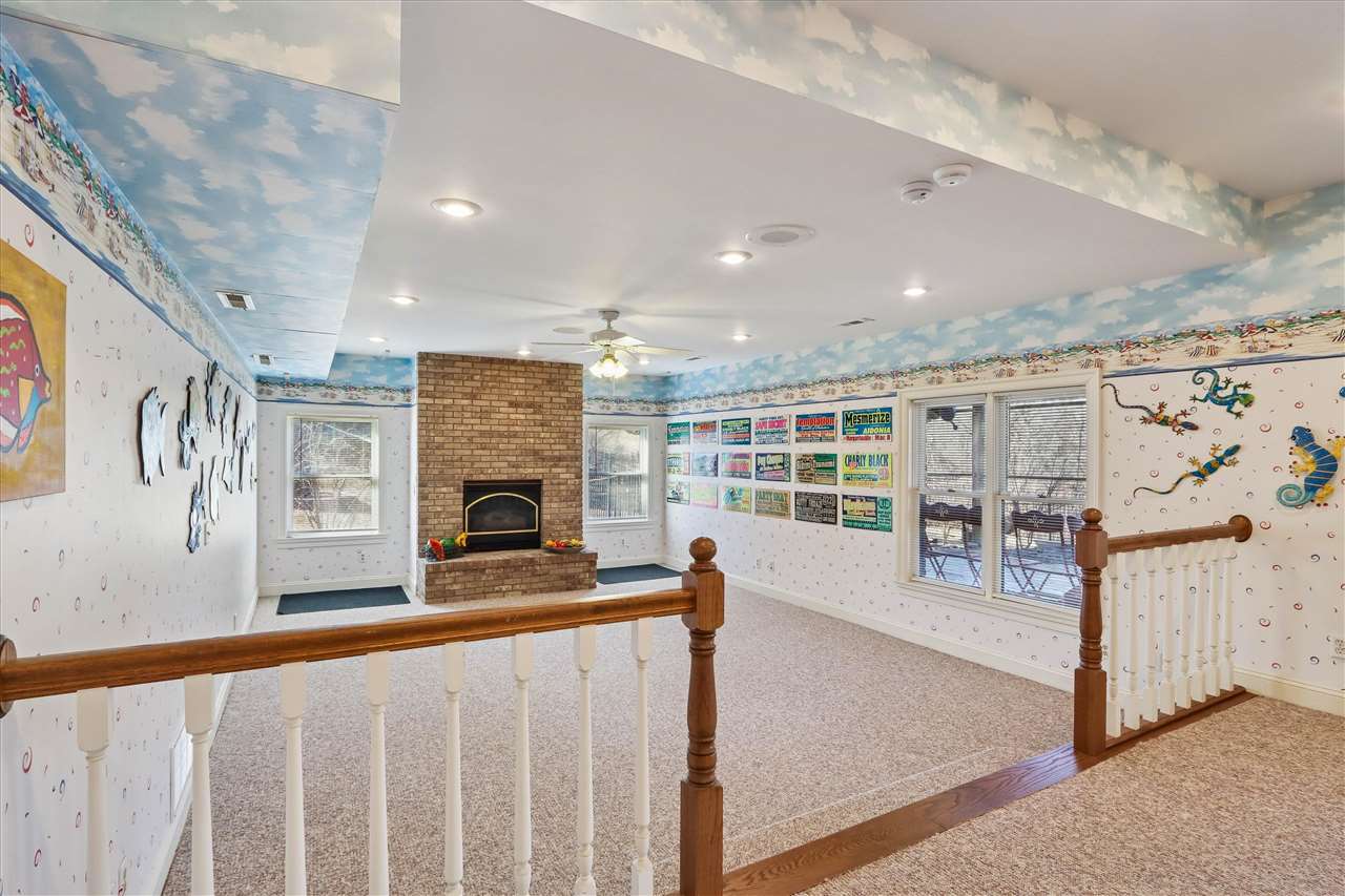 1 Acorn Court Iowa City IA 52246