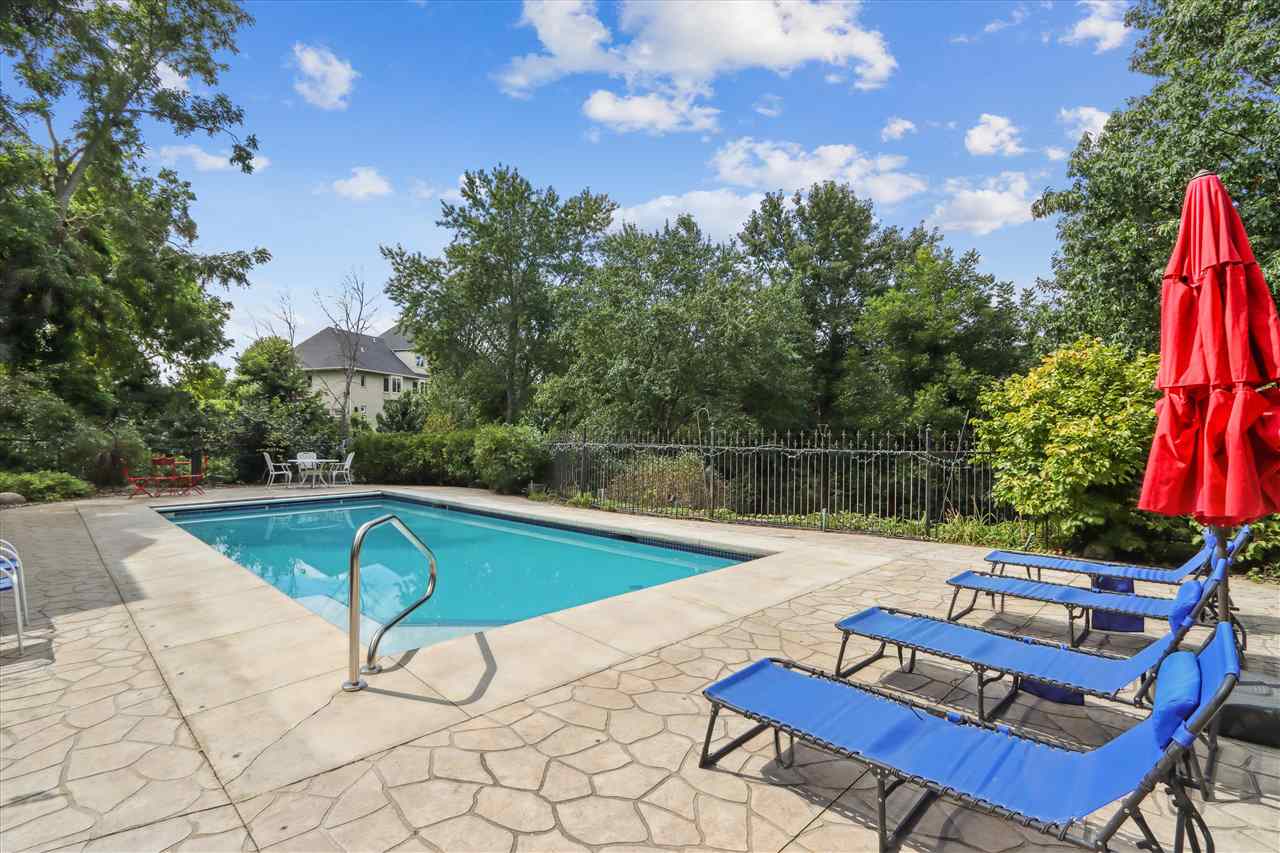 1 Acorn Court Iowa City IA 52246