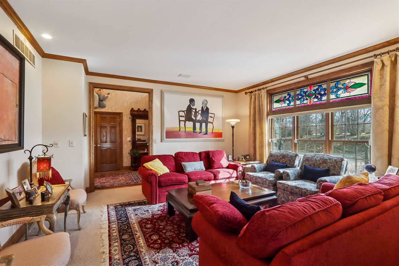 1 Acorn Court Iowa City IA 52246