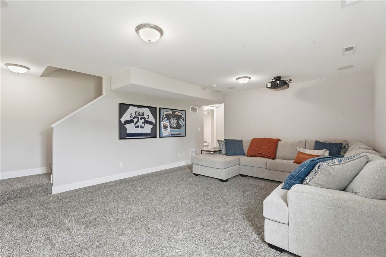 6309 Prairie Sage Drive SW Cedar Rapids IA 52404