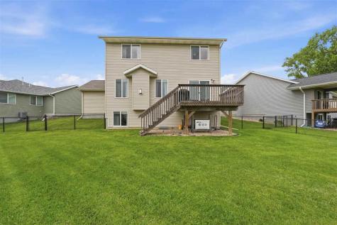 6309 Prairie Sage Drive SW Cedar Rapids IA 52404