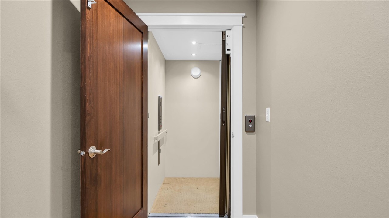 29 Dunuggan Court Iowa City IA 52240