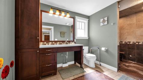 29 Dunuggan Court Iowa City IA 52240
