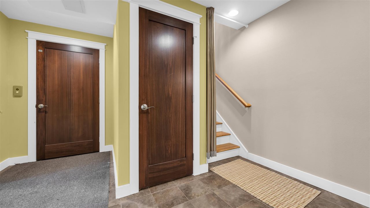 29 Dunuggan Court Iowa City IA 52240