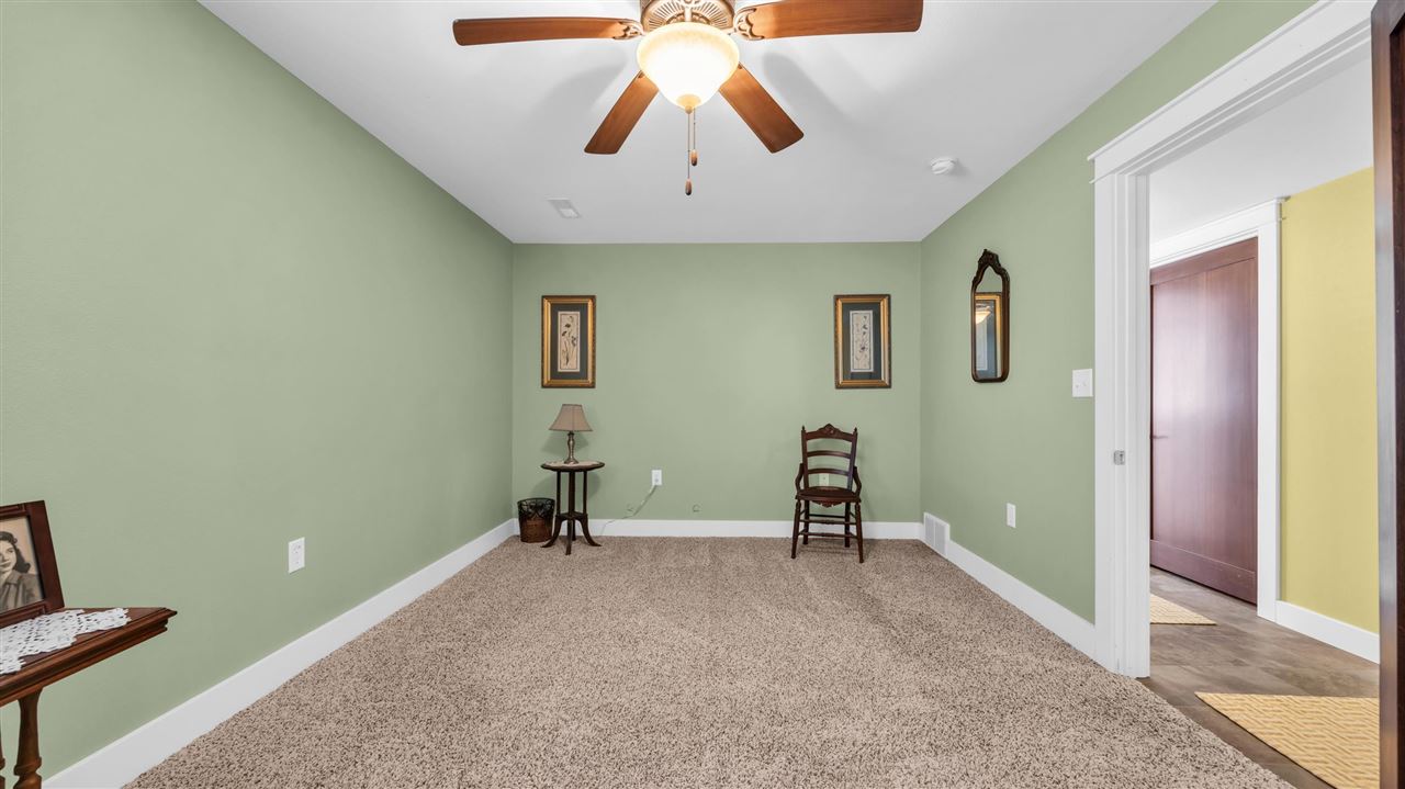 29 Dunuggan Court Iowa City IA 52240