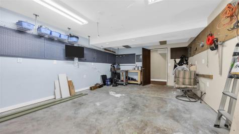 29 Dunuggan Court Iowa City IA 52240