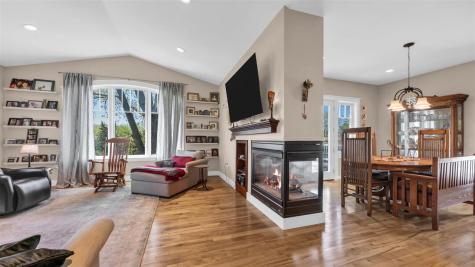 29 Dunuggan Court Iowa City IA 52240